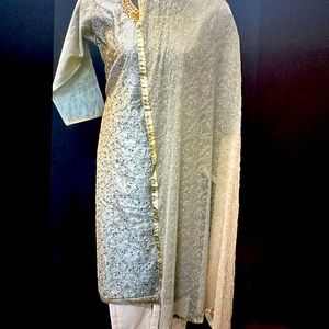 Brand new sequins suit with pants